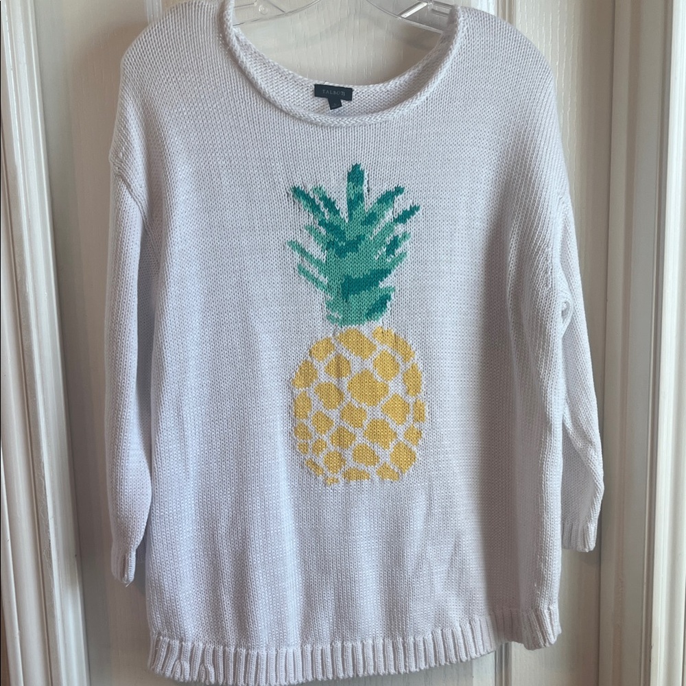 Talbots White Sweater with Pineapple Motif - Picture 2 of 11